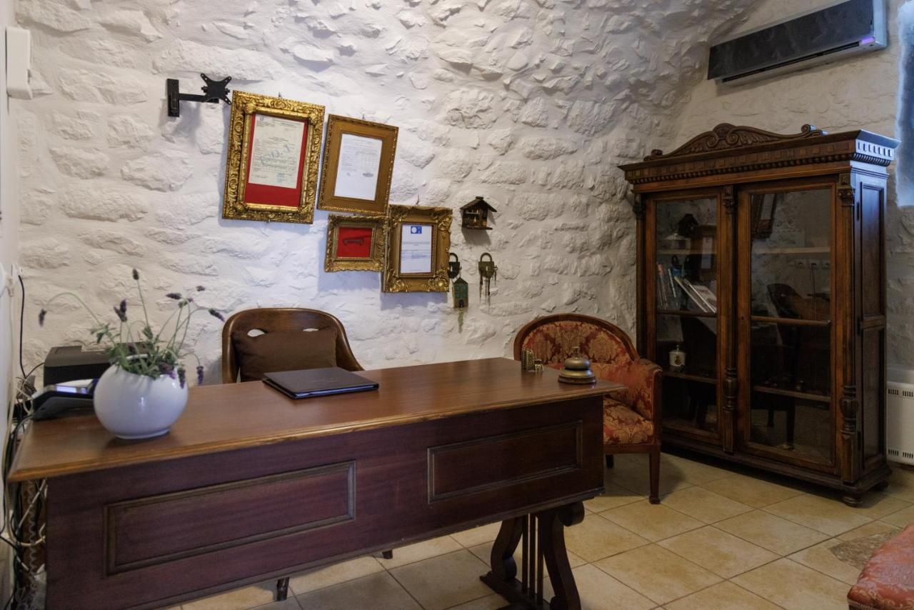 Lithos Stone Suites Areopoli Exteriör bild