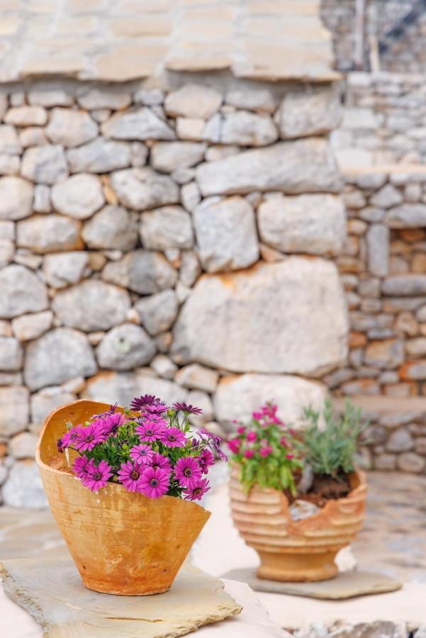 Lithos Stone Suites Areopoli Exteriör bild
